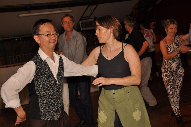min 2011 06 19 station danse 074